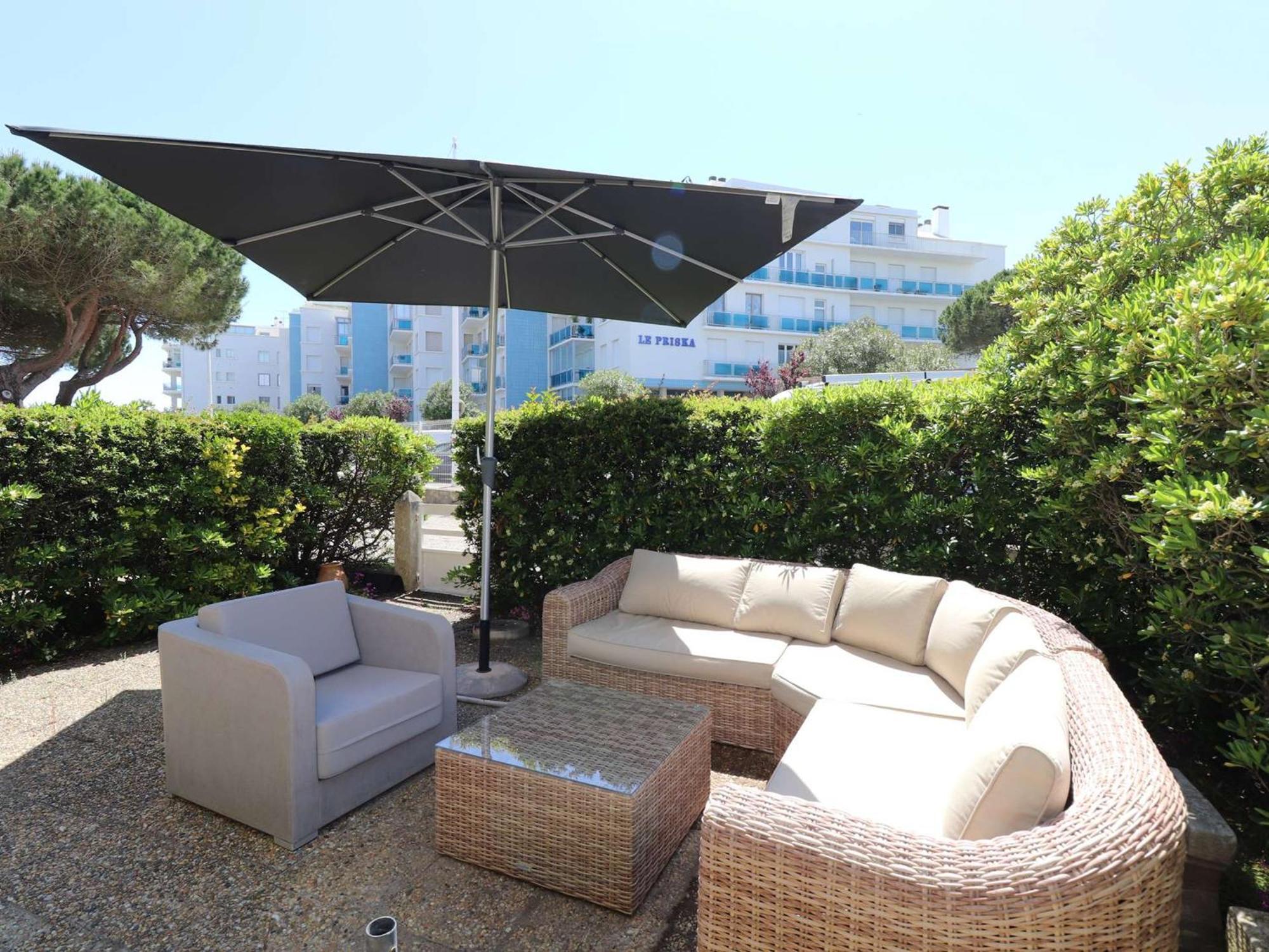 3 Pieces Climatise Avec Terrasse, Parking Prive, A 100M De La Plage, 7 Couchages - Fr-1-307-148 Le Grau-du-Roi Exteriér fotografie